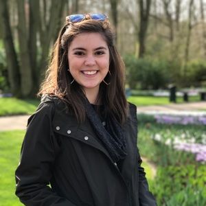 Meet your Posher, Helen